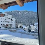 Hirschstube 3*