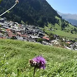 Hirschstube Bed & Breakfast 3*