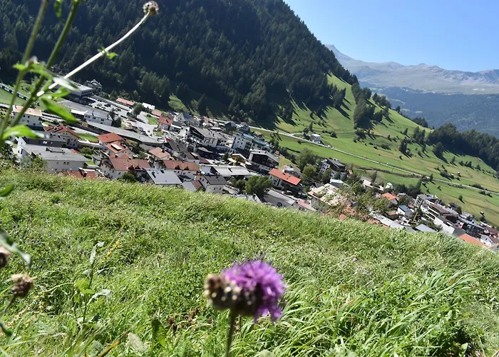 Hirschstube Oda ve Kahvaltı 3*