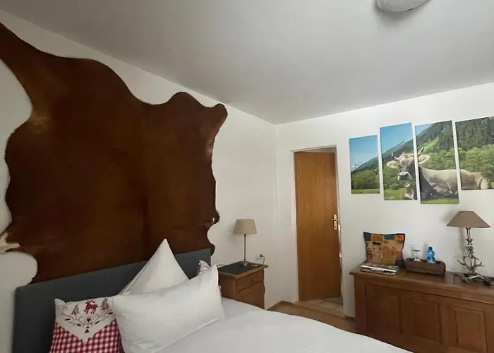 Oda ve Kahvaltı Hirschstube 3*