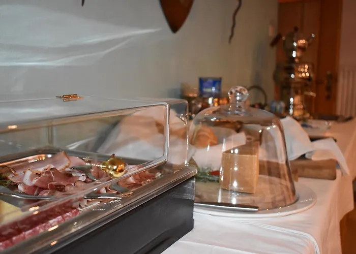 住宿加早餐酒店 Hirschstube 3*